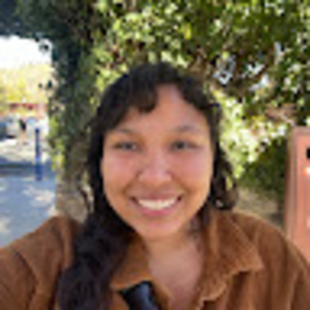 Meet your Posher, Katie alcazar